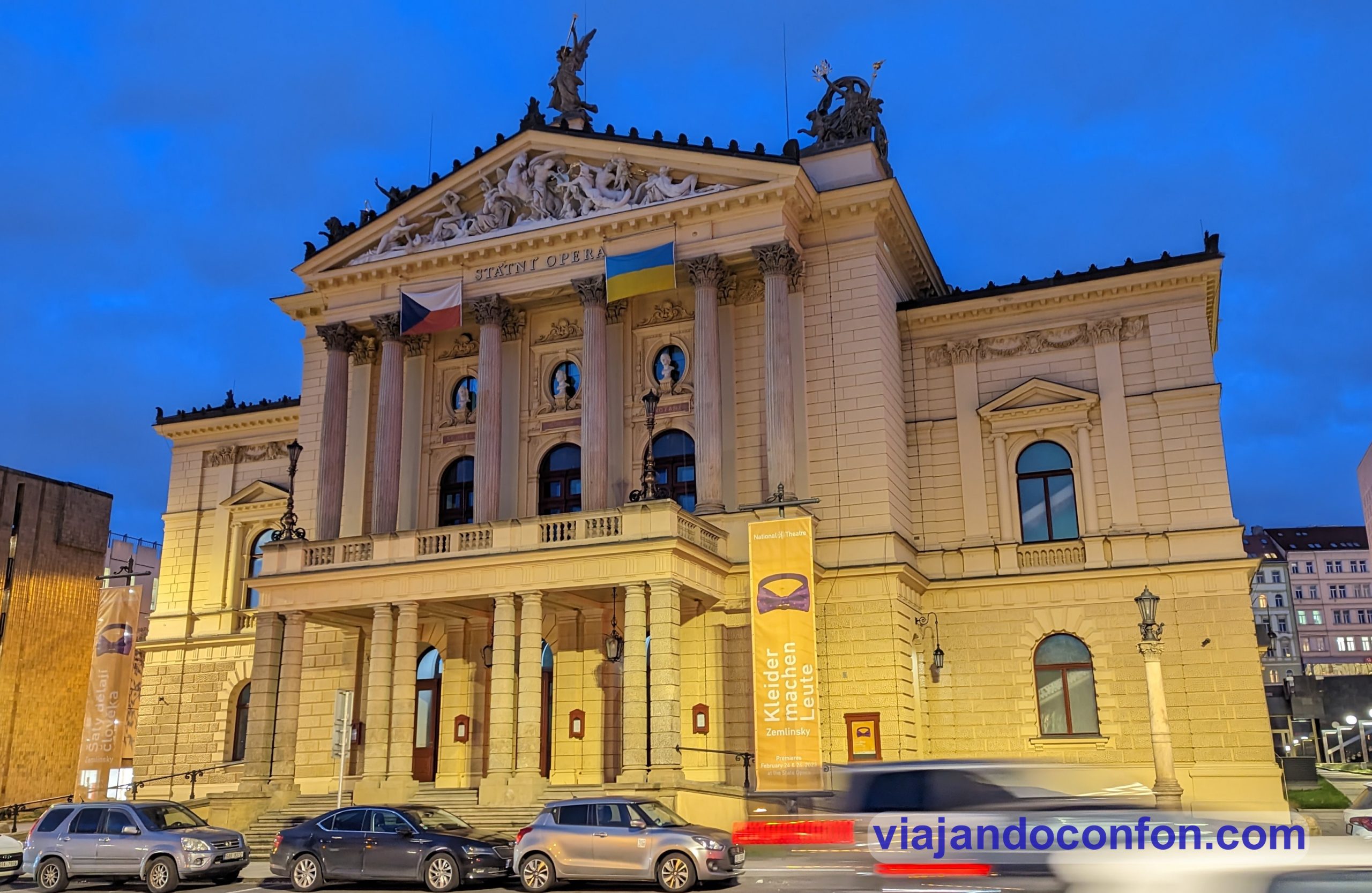 Státní opera, la Ópera Estatal de Praga
Praga