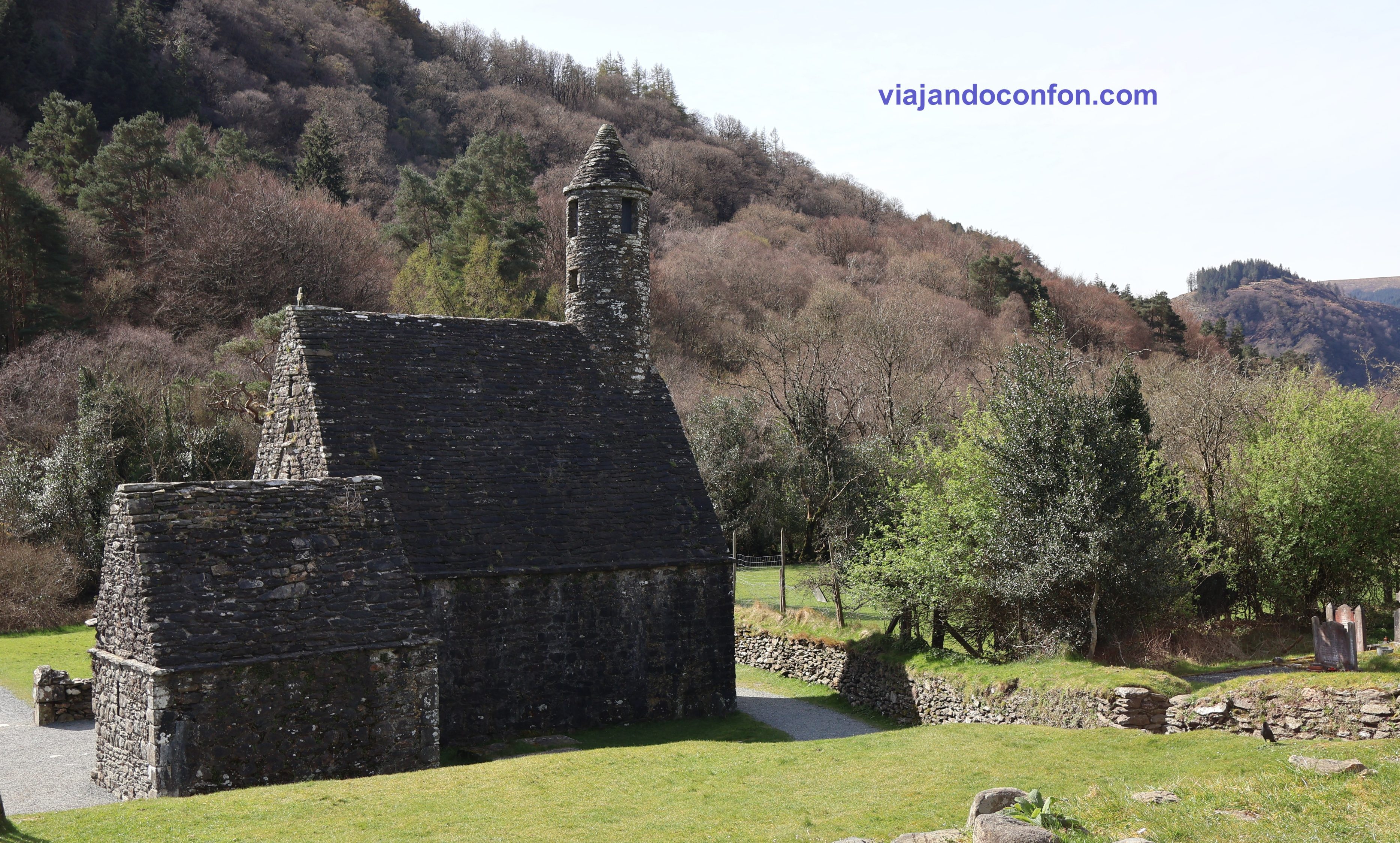 Glendalough (Gleann Dá Loch)